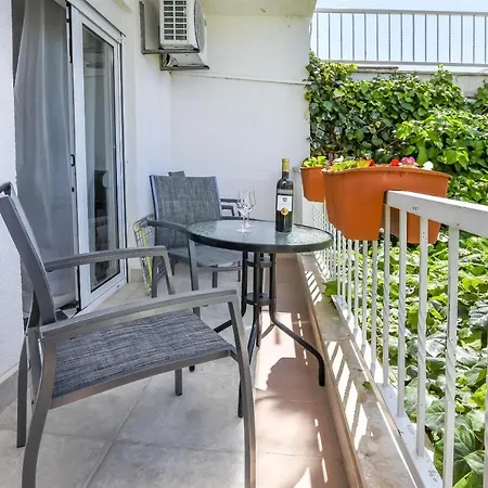 Zvonko Διαμέρισμα Ražanj